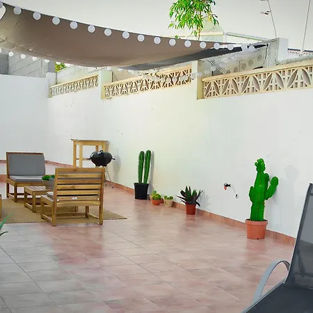 Casa Familiar Con Terraza Caleta De Fuste カレタ・デ・フステ