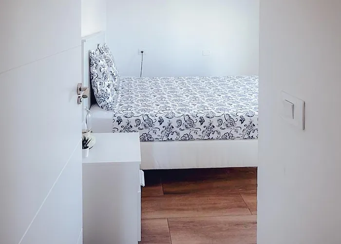 Casa Min-casa Familiar Con Terraza Privada